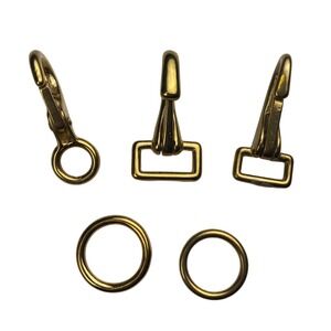 Lot of 3 Swivel Snap‎ Hooks and 2 O Rings Gold Tone Hardware Craft Supply E14Q